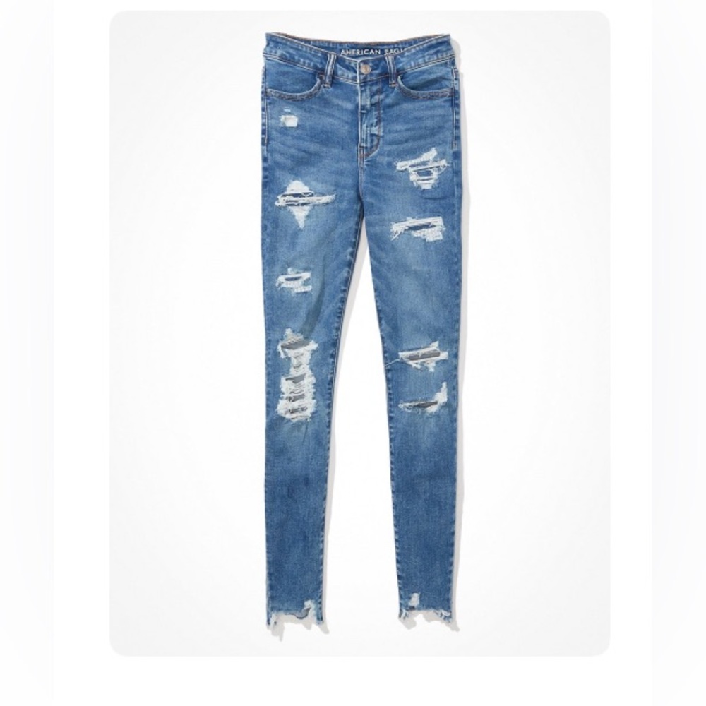 LIKE NEW American Eagle Distressed High Waisted Skinny Jean